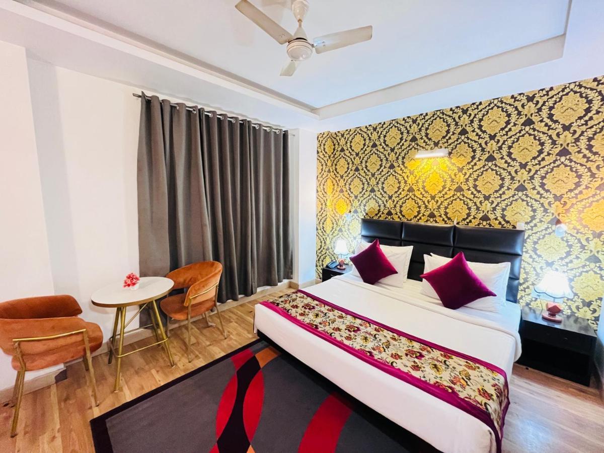 Hotel At Residency Kaushambi Couple Friendly Ghaziabad Eksteriør billede