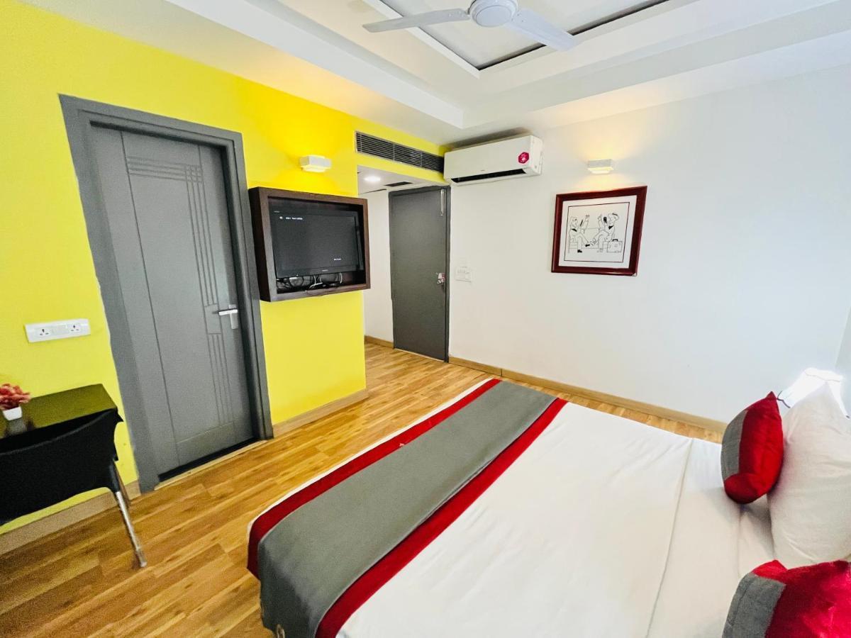 Hotel At Residency Kaushambi Couple Friendly Ghaziabad Eksteriør billede