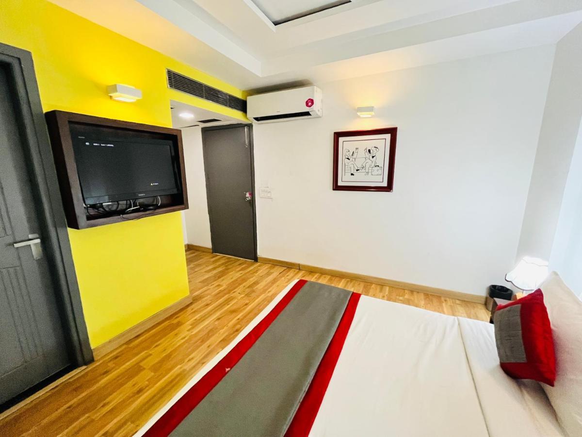 Hotel At Residency Kaushambi Couple Friendly Ghaziabad Eksteriør billede